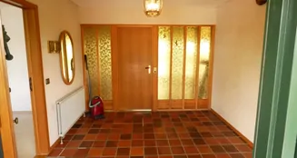 von_poll_real_estate_property_25113018_image_11