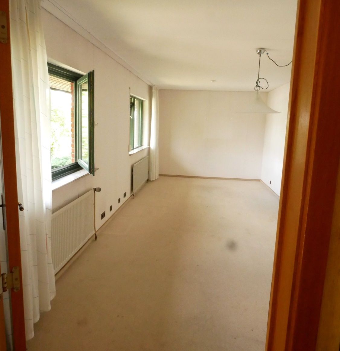 Zimmer 2 links