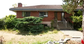 von_poll_real_estate_property_25113018_image_0