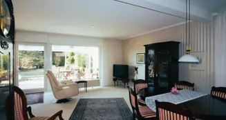 von_poll_real_estate_property_25113010_image_6