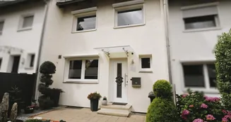 von_poll_real_estate_property_25113021_image_1