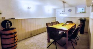 von_poll_real_estate_property_25113021_image_16