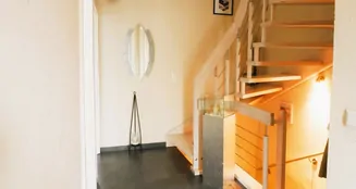 von_poll_real_estate_property_25113021_image_2