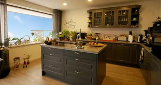 von_poll_real_estate_property_25113027_image_3