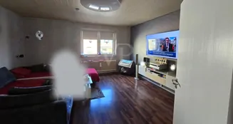 von_poll_real_estate_property_25113012_image_6