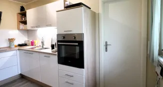 von_poll_real_estate_property_25113019_image_2