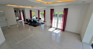 von_poll_real_estate_property_25113007_image_5