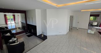 von_poll_real_estate_property_25113007_image_5