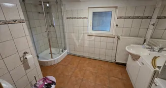 von_poll_real_estate_property_25113013_image_12