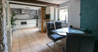 von_poll_real_estate_property_25113013_image_6