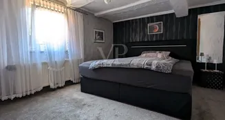 von_poll_real_estate_property_25113013_image_10