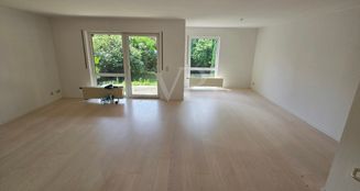 von_poll_real_estate_property_25113015_image_6