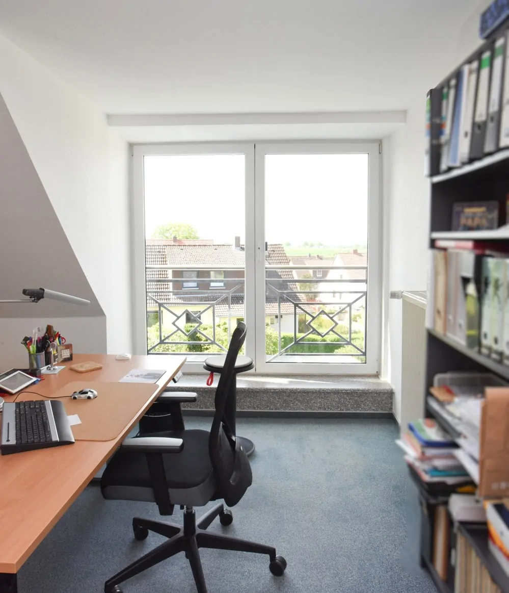 Arbeitszimmer DG