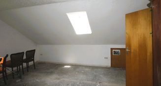 von_poll_real_estate_property_25113016_image_22