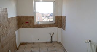 von_poll_real_estate_property_25113022_image_11