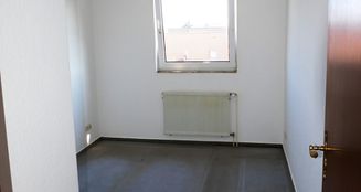 von_poll_real_estate_property_25113022_image_12