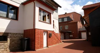 von_poll_real_estate_property_22113007b_image_1