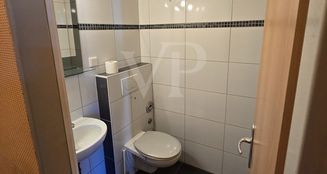 von_poll_real_estate_property_25113023_image_8