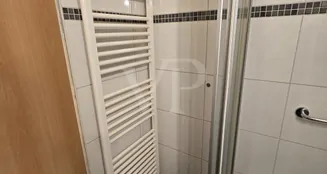 von_poll_real_estate_property_25113023_image_7