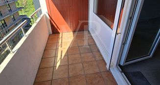 von_poll_real_estate_property_25113023_image_12