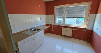 von_poll_real_estate_property_25113023_image_11