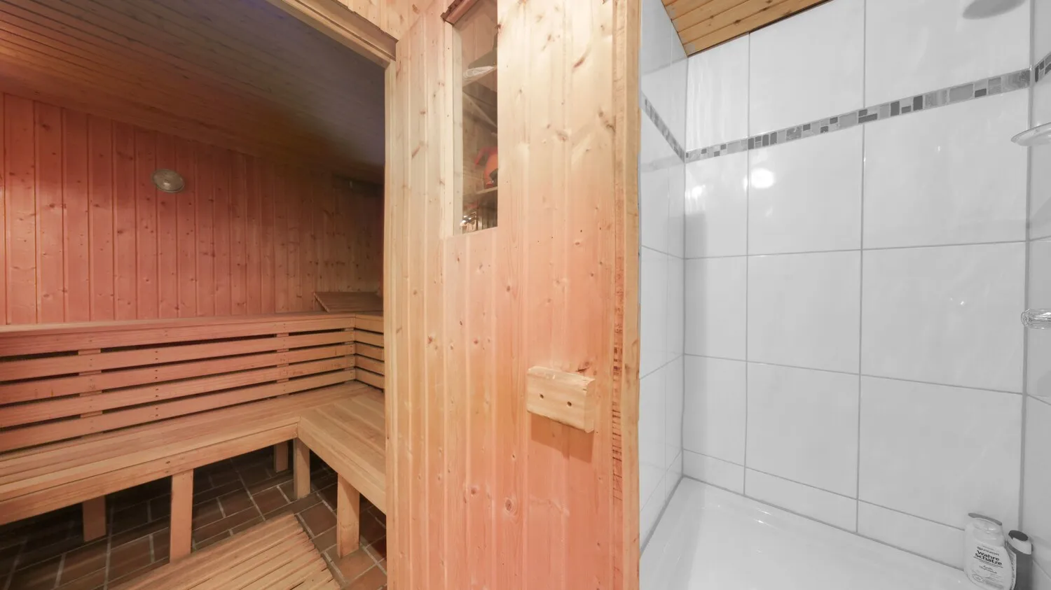 KG - Sauna_Dusche_Ruheraum