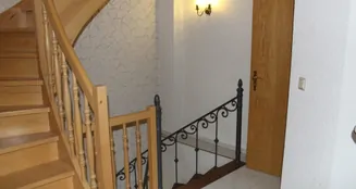 von_poll_real_estate_property_20326003_image_19