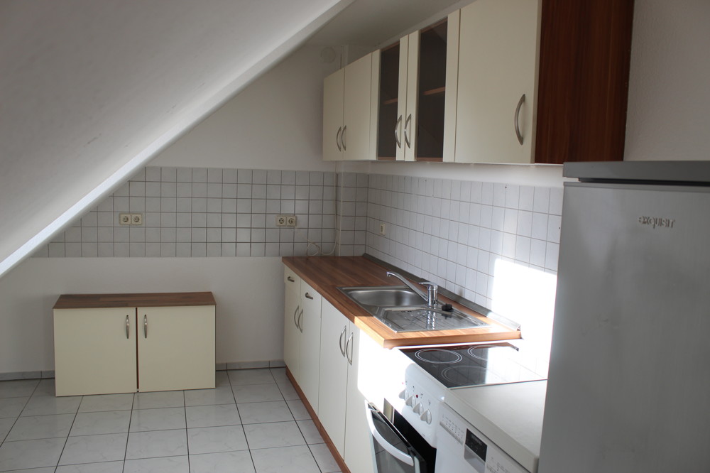 Dachgeschosswohnung mit Einbauküche bei Bautzen