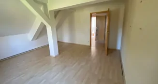 von_poll_real_estate_property_24382018_image_4