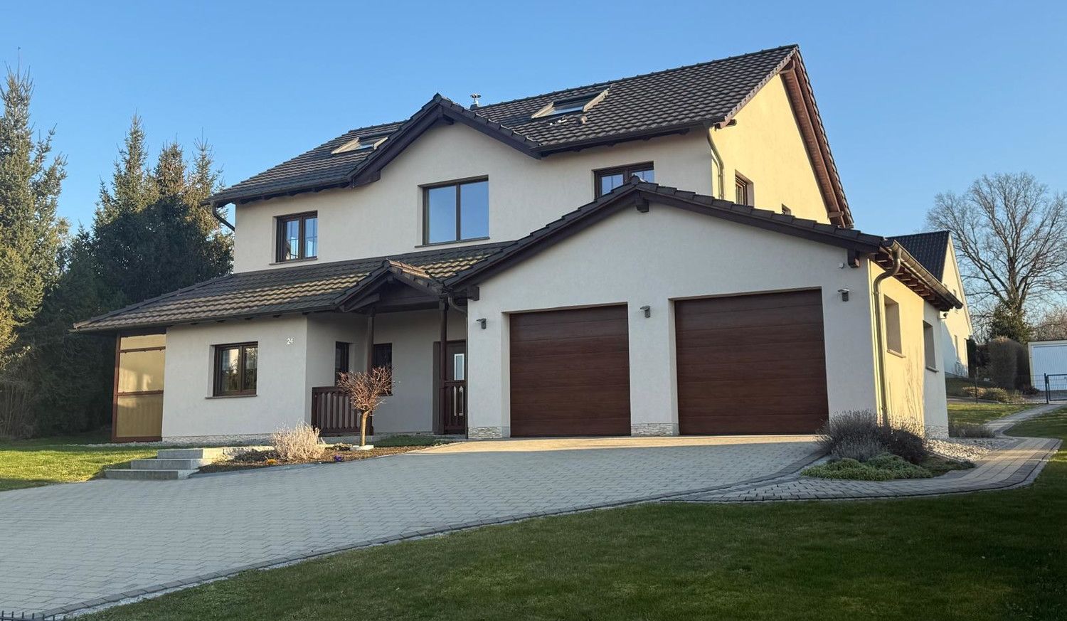 Modernes Haus mit High-Tech-Ausstattung bei Bautzen