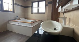 von_poll_real_estate_property_24326029_image_17