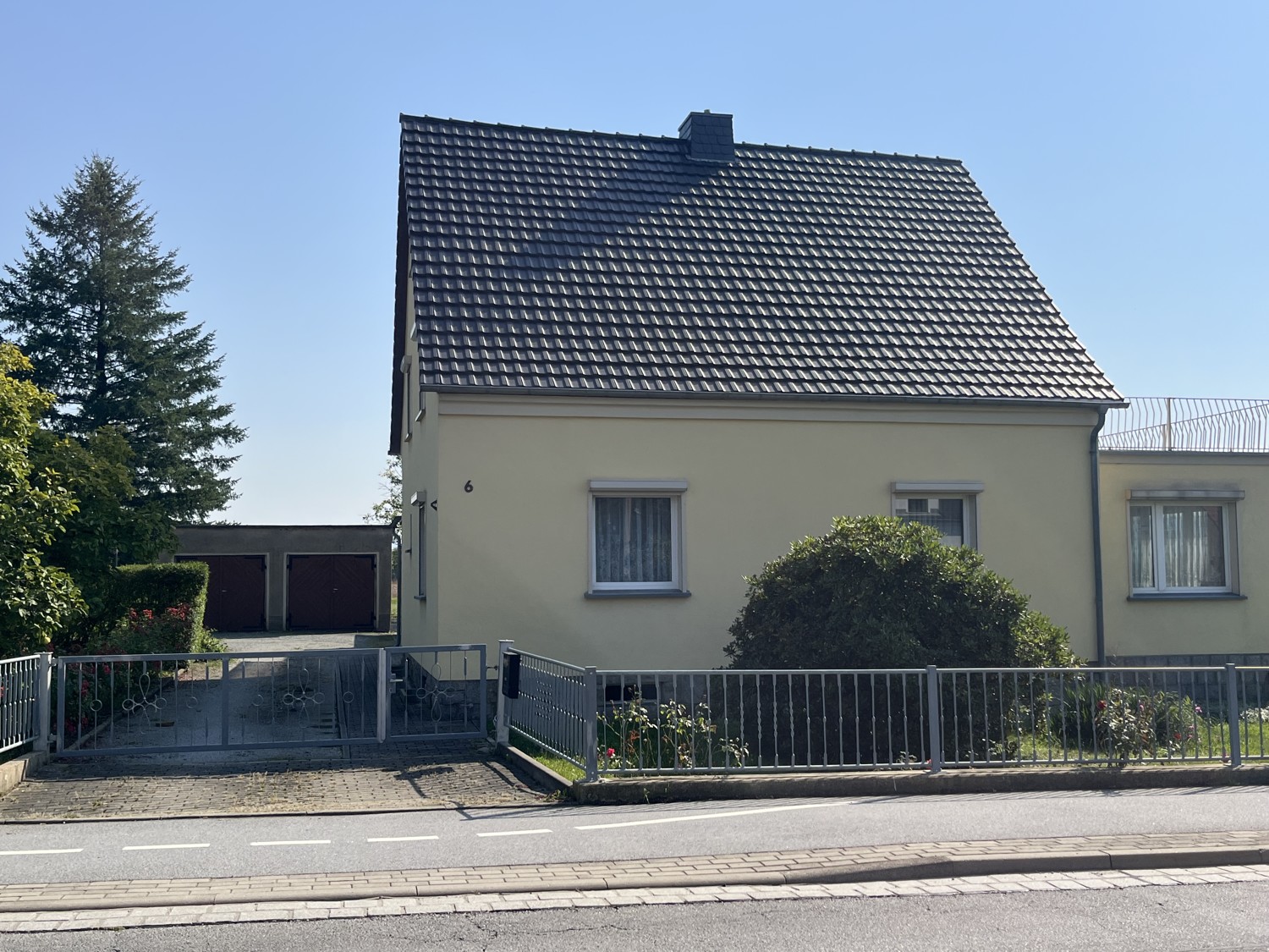 Einfamilienhaus mit großem Grundstück in Bautzen