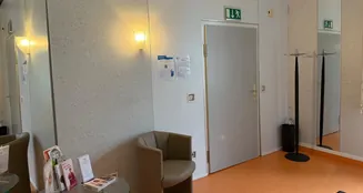 von_poll_real_estate_property_25326004_image_11