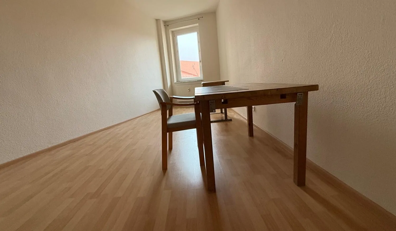 Charmante 4-Zimmer-Wohnung mit Balkon und Einbauküche
