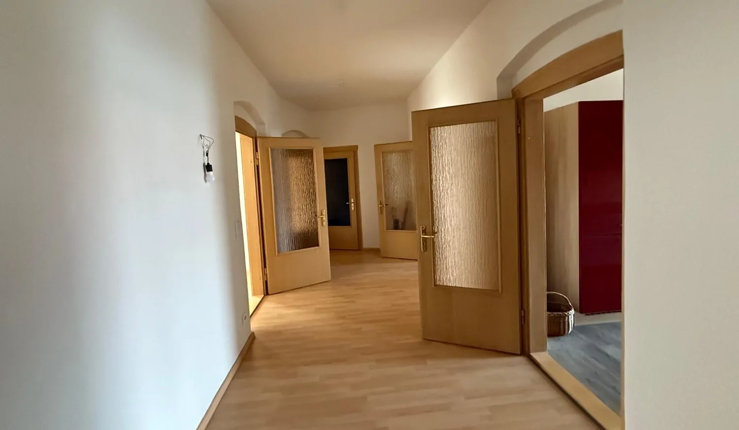 Charmante 4-Zimmer-Wohnung mit Balkon und Einbauküche