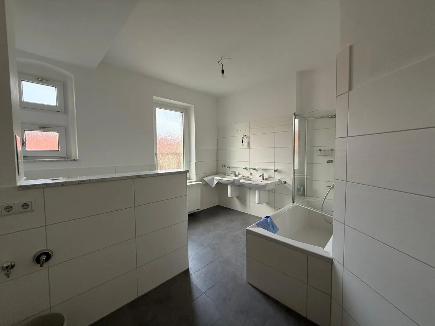 Charmante 4-Zimmer-Wohnung mit Balkon und Einbauküche