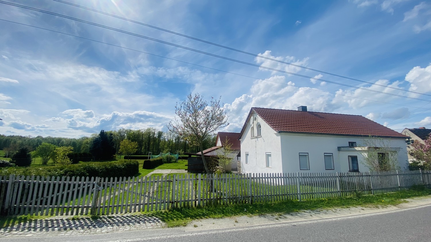 Dreiseitenhof mit großem Grundstück und vielseitigen Nutzungsmöglichkeiten