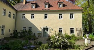 von_poll_real_estate_property_25326019_image_0