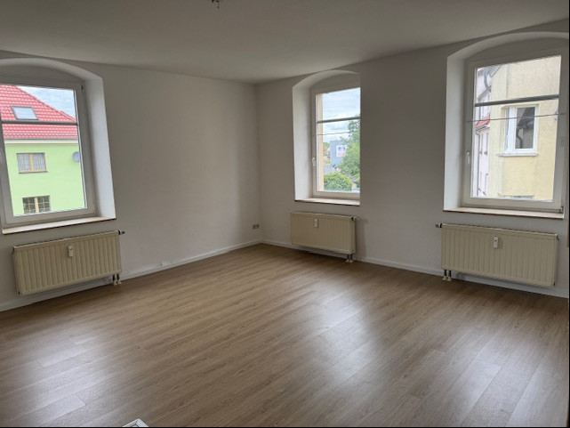 Wohn- Schlafzimmer