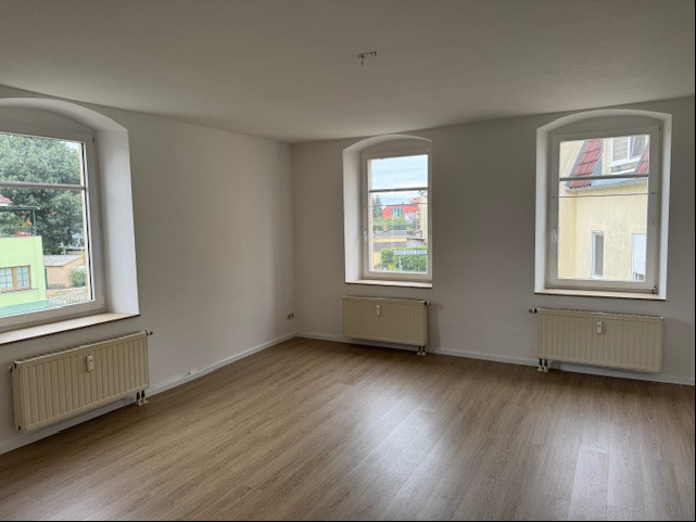 Zentrale Lage- Wohnung im 1. Obergeschoss