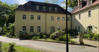 von_poll_real_estate_property_25326021_image_0