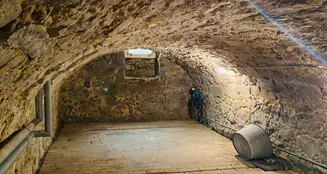 von_poll_real_estate_property_25326023_image_18