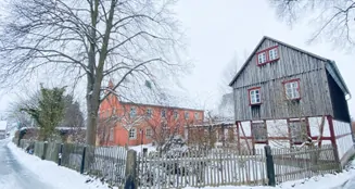 von_poll_real_estate_property_25326023_image_0