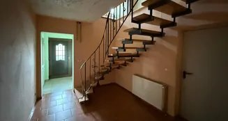 von_poll_real_estate_property_25326035_image_3