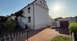 von_poll_real_estate_property_25326033_image_1