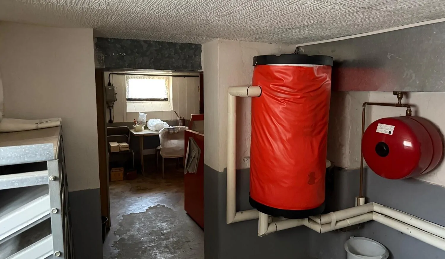 Charmante Doppelhaushäfte mit großem Garten