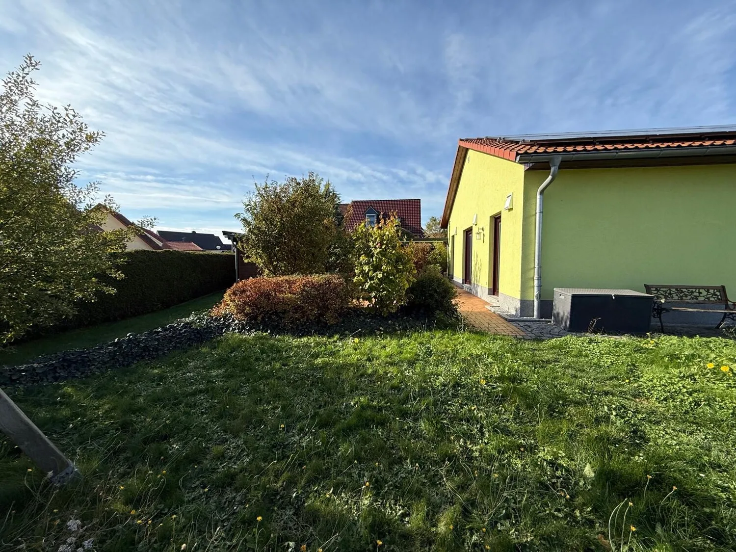 Barrierefreier Bungalow mit sonniger Terasse und moderner Ausstattung