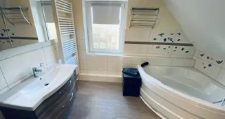 von_poll_real_estate_property_25326036_image_6