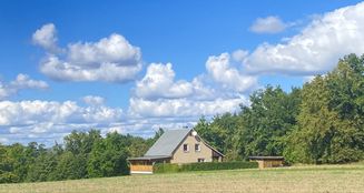 von_poll_real_estate_property_25326036_image_1