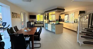 von_poll_real_estate_property_25326039_image_14